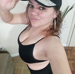 Meet your Posher, Enith